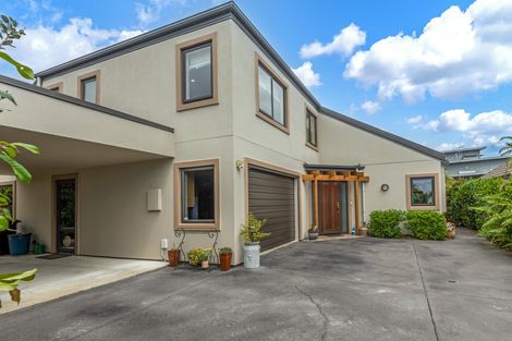 Photo of property in 7a Chilton Grove, Hokowhitu, Palmerston North, 4410