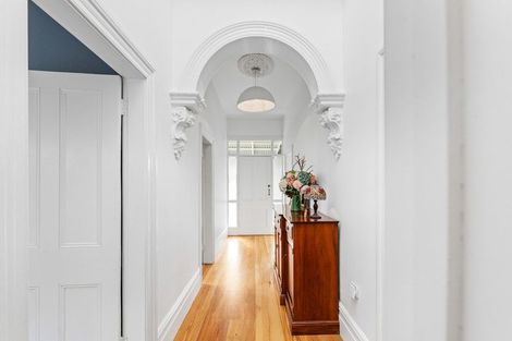 Photo of property in 47 Cleveland Street, Edgeware, Christchurch, 8013