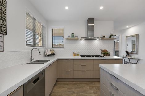 Photo of property in 9 Materawaho Way, Pyes Pa, Tauranga, 3112