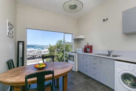 Photo of property in 1 Sar Street, Wadestown, Wellington, 6012