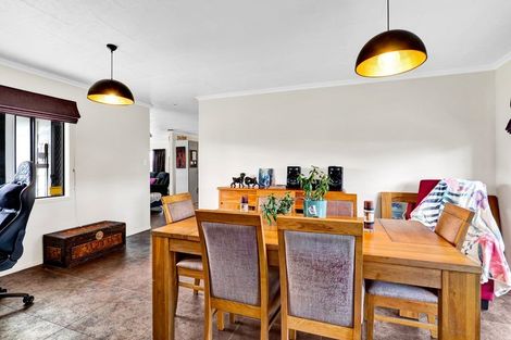 Photo of property in 40 London Street, Eltham, 4322