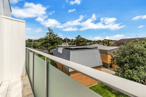 Photo of property in 86a2b Rockfield Road, Penrose, Auckland, 1061