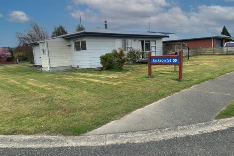 Photo of property in 14 Pop Andrew Drive, Te Anau, 9600