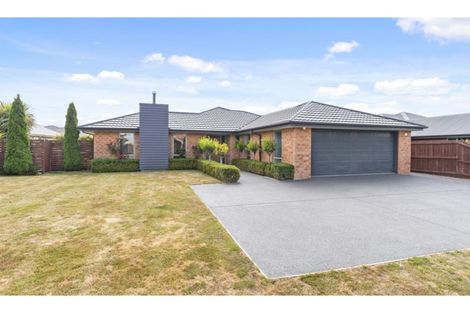 Photo of property in 19 Stationmasters Way, Prebbleton, 7604