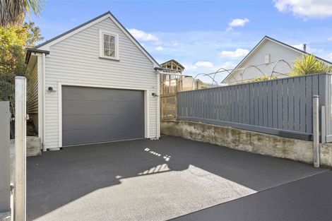 Photo of property in 363 Eastern Terrace, Sydenham, Christchurch, 8023