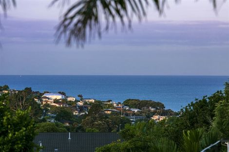Photo of property in 14 Galaxy Drive, Mairangi Bay, Auckland, 0630