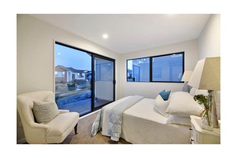 Photo of property in 39 Pacific Heights Road, Orewa, 0931