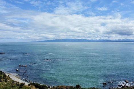 Photo of property in 5 Tamatea Street, Pahia, Riverton, 9881