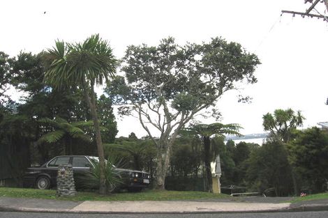 Photo of property in 72 Tanekaha Road, Titirangi, Auckland, 0604