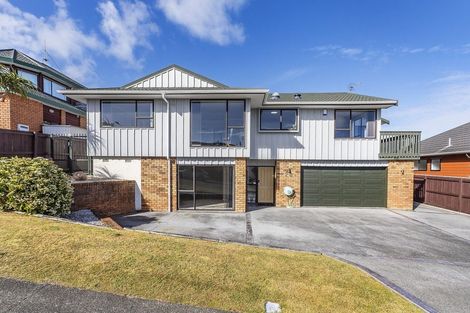 Photo of property in 20 Halladale Road, Papakowhai, Porirua, 5024