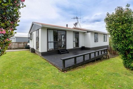 Photo of property in 41 Derby Street, Nawton, Hamilton, 3200