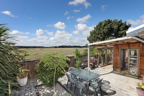 Photo of property in 42 Park Street, Foxton, 4814