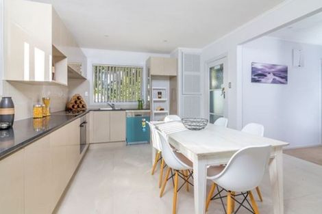 Photo of property in 139 Henderson Valley Road, Henderson, Auckland, 0612