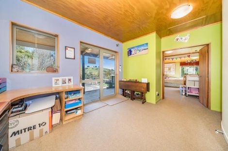 Photo of property in 740 Moonshine Hill Road, Moonshine Valley, Porirua, 5381