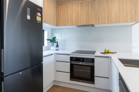 Photo of property in 8/25 Jabuka Street, Glen Eden, Auckland, 0602