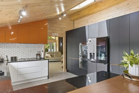 Photo of property in 126 Maui Pomare Road, Nikau Valley, Paraparaumu, 5032