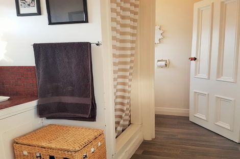 Photo of property in 7 Queens Parade, Devonport, Auckland, 0624