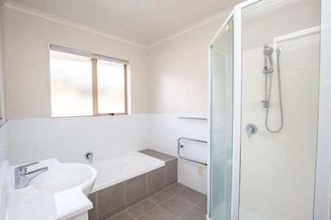 Photo of property in 13a Madgwick Place, Ngatea, 3503