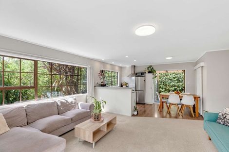 Photo of property in 91 Awaroa Road, Helensville, 0800