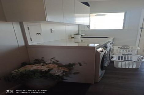 Photo of property in 3 Mcneil Street, Balclutha, 9230