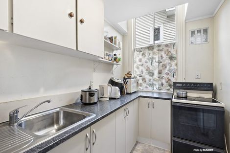 Photo of property in 6 Burnell Avenue, Thorndon, Wellington, 6011