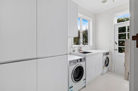 Photo of property in 2 Katherine Avenue, Thorndon, Wellington, 6011