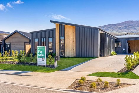 Photo of property in 83 Magnum Drive, Cromwell, 9310