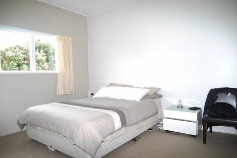 Photo of property in 92 Winara Avenue, Waikanae, 5036