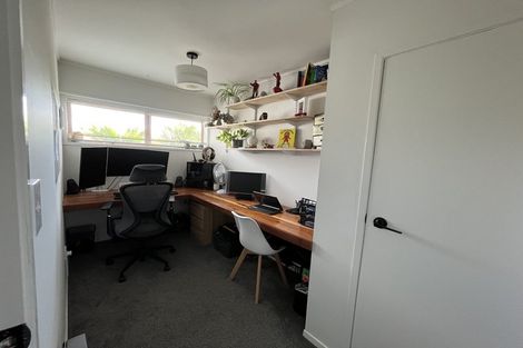 Photo of property in 1 Pleasant Road, Glen Eden, Auckland, 0602