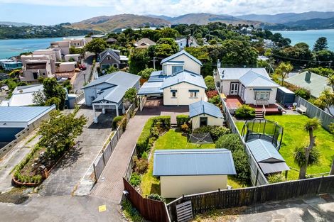 Photo of property in 76 Bayview Road, Paremata, Porirua, 5024