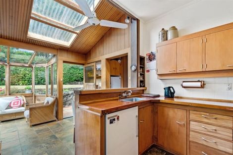 Photo of property in 32 Wairoa Road, Narrow Neck, Auckland, 0624