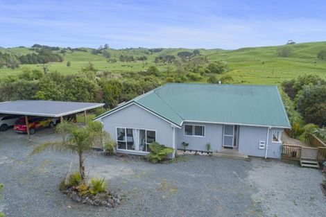 Photo of property in 475 Tauraroa Road, Mangapai, Whangarei, 0178