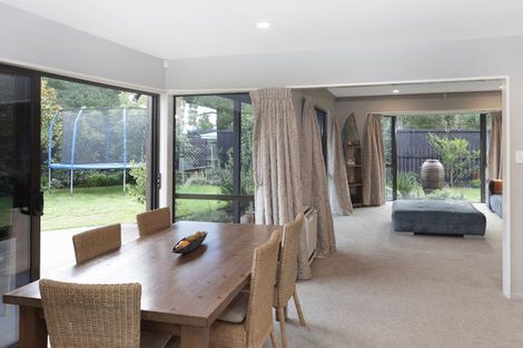 Photo of property in 271 Queenspark Drive, Parklands, Christchurch, 8083