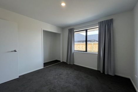 Photo of property in 32 Blue Jacket Drive, Halswell, Christchurch, 8025