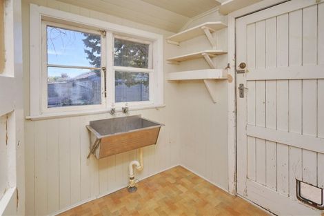 Photo of property in 71 Garreg Road, Bryndwr, Christchurch, 8052