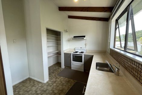 Photo of property in 10 Huia Street, Waikawa, Picton, 7220