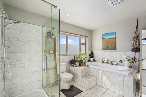 Photo of property in 4 Cherry Court, Wanaka, 9305