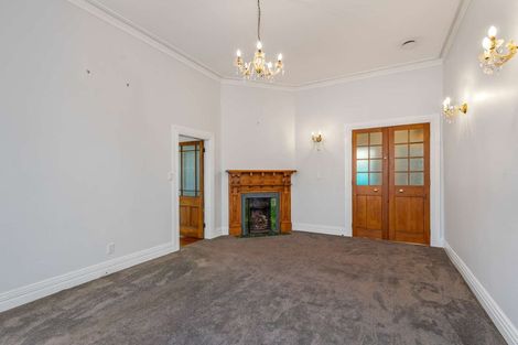 Photo of property in 11 Hurworth Place, College Estate, Whanganui, 4500