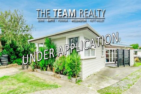 Photo of property in 43 Walton Road, Paraparaumu Beach, Paraparaumu, 5032