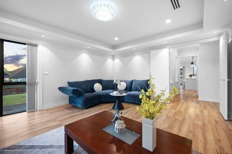 Photo of property in 5 Kingfisher Road, Silverdale, 0932