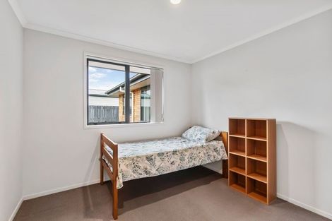 Photo of property in 28a Willis Road, Papakura, 2110