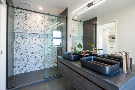 Photo of property in 10 Resolution Place, Richmond, 7020