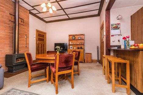 Photo of property in 11 Home Street, Winton, 9720