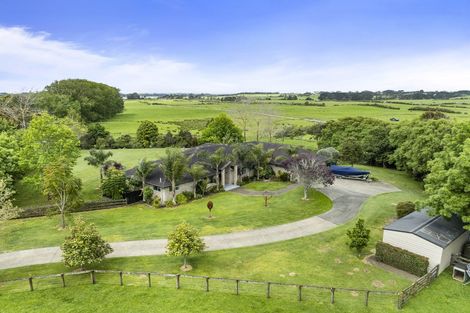 Photo of property in 300 Glenbrook Beach Road, Glenbrook, Waiuku, 2681