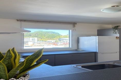 Photo of property in 5/27 Drummond Street, Mount Cook, Wellington, 6021