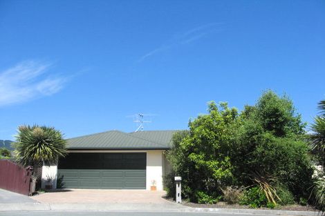 Photo of property in 10 Kate Edger Place, Stoke, Nelson, 7011