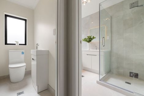 Photo of property in 18 Mount View Road, Melville, Hamilton, 3206