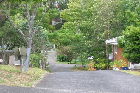 Photo of property in 13 Kerria Place, Sunnynook, Auckland, 0620