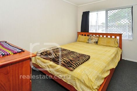 Photo of property in 2/10 Airfield Road, Takanini, 2112