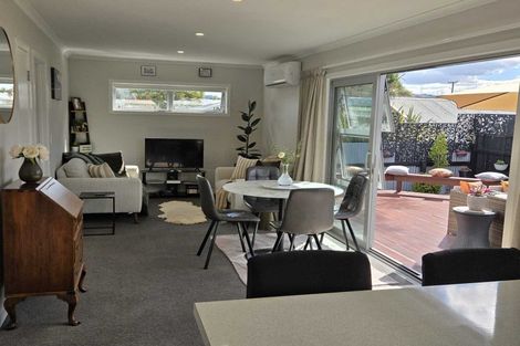 Photo of property in 7 Hall Street, Woodville, 4920